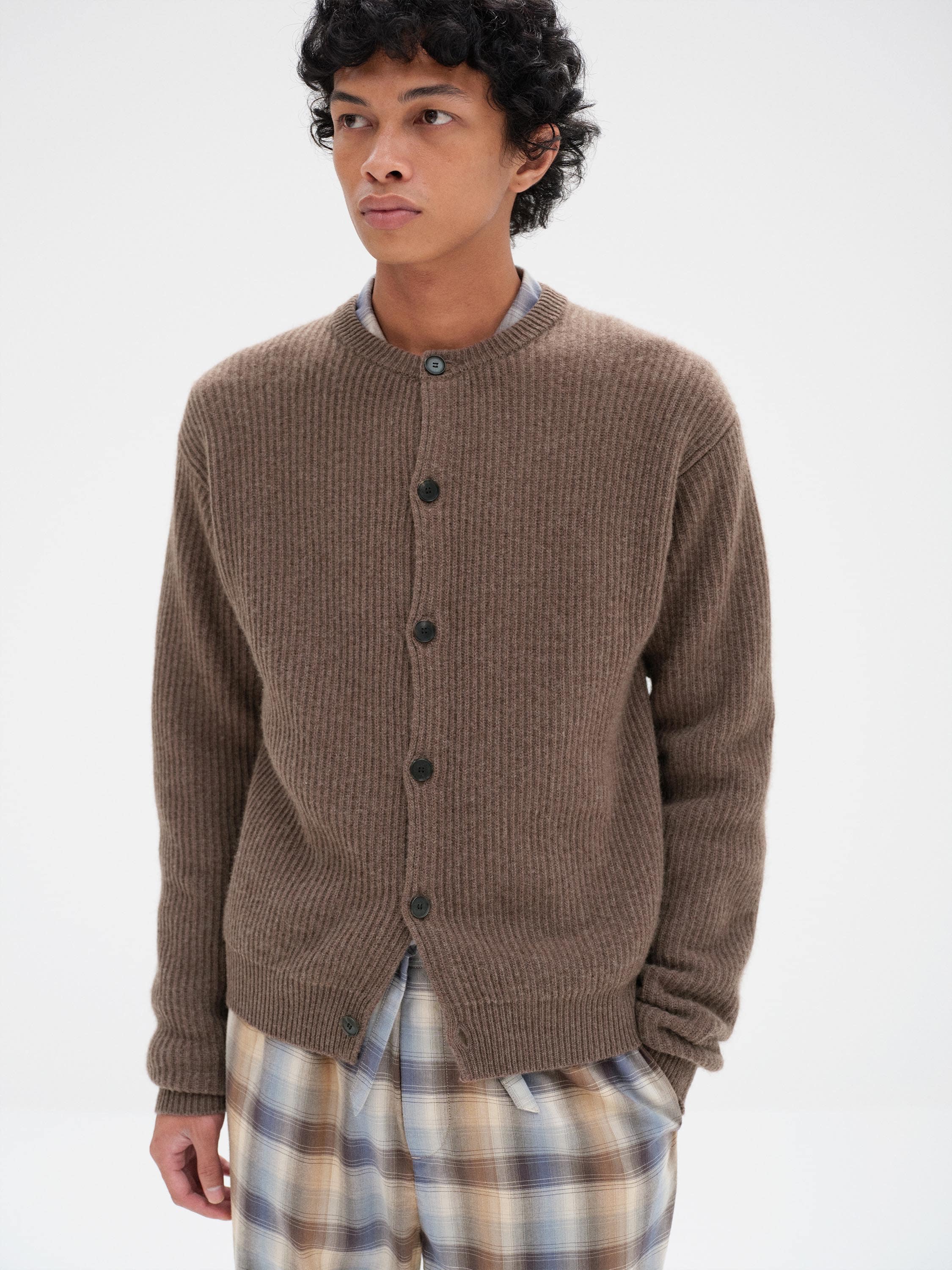 SUPER FINE WOOL CASHMERE RIB KNIT CARDIGAN 詳細画像 SOIL BROWN 1