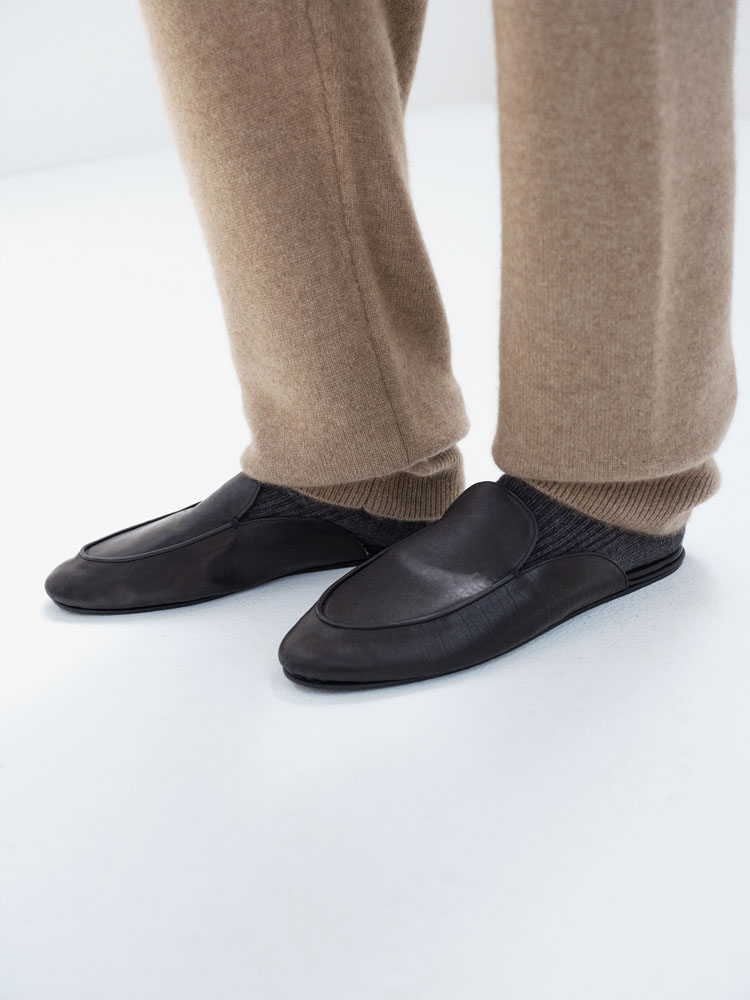 SOFT LEATHER MULE