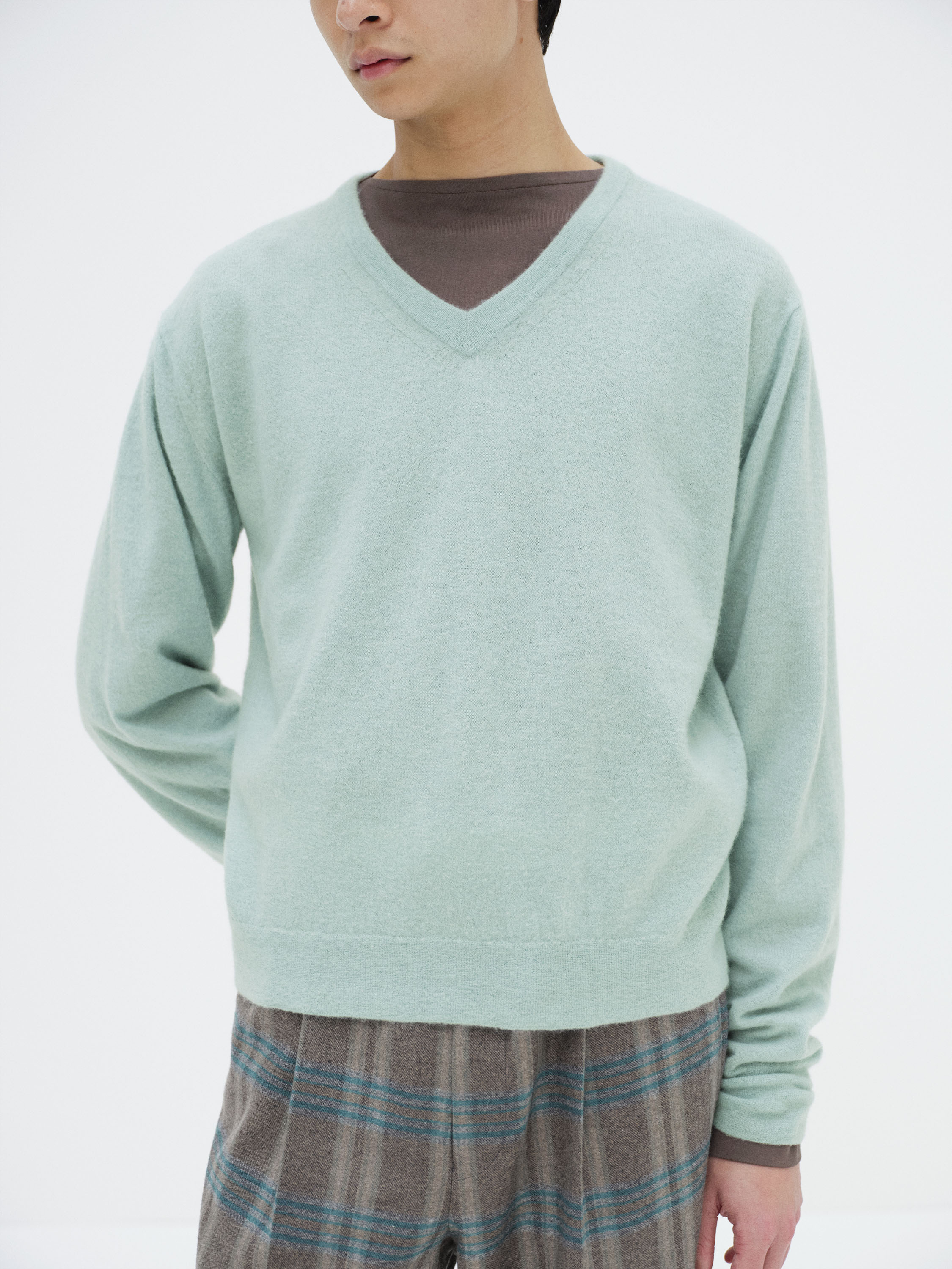 HIGH GAUGE SOFT CASHMERE KNIT V-NECK P/O 詳細画像 MINT BLUE 2