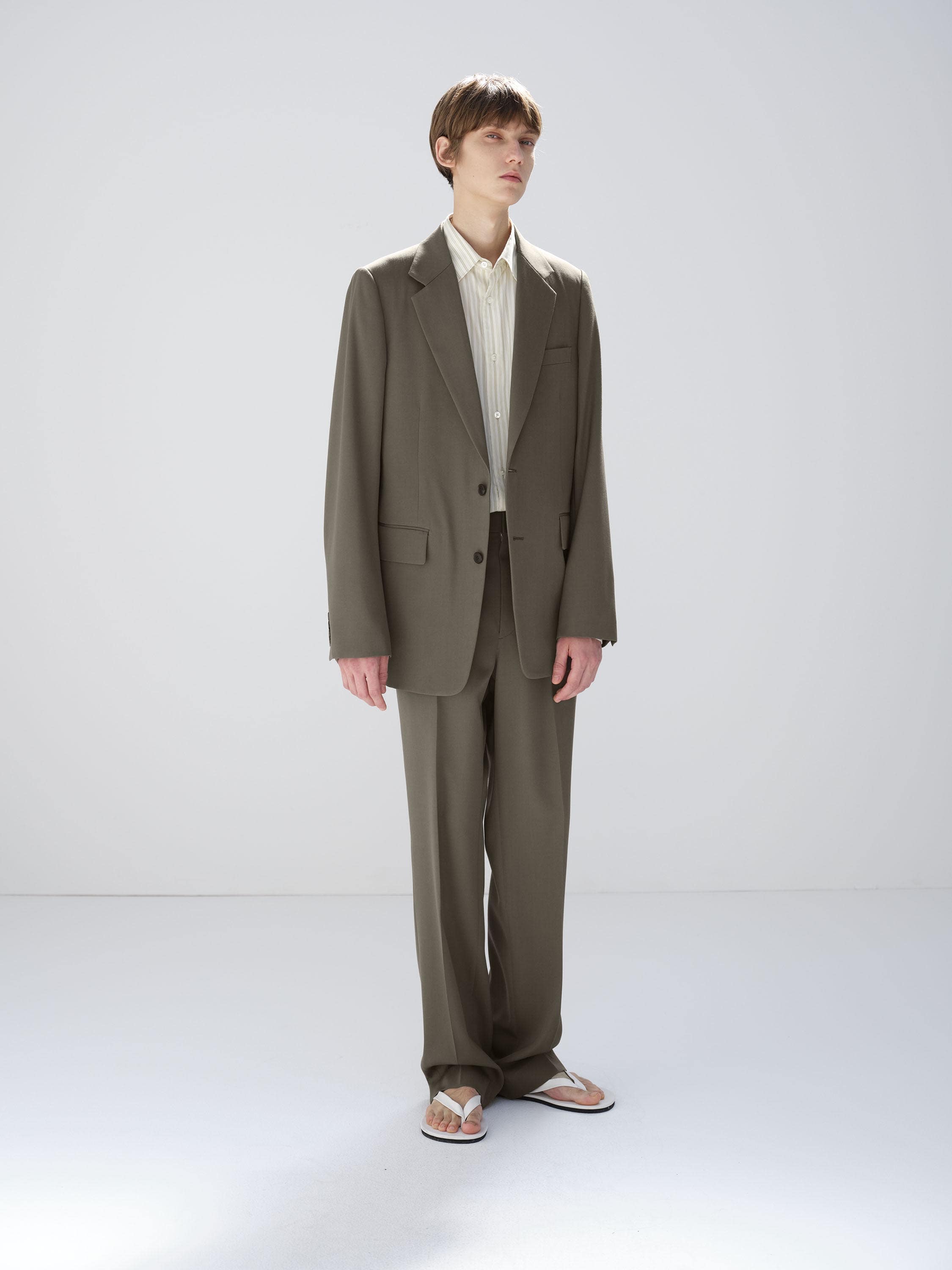 LIGHT WOOL MAX GABARDINE JACKET 詳細画像 DARK OLIVE BROWN 1