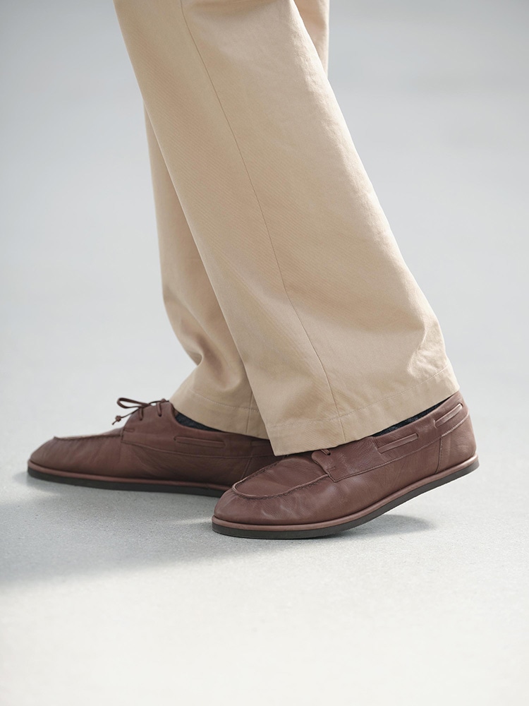 SOFT LEATHER DECK SHOES